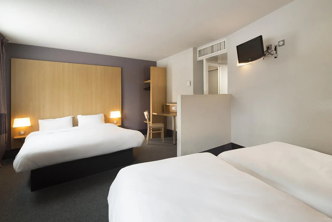 B&B Hotel Castres Centre Gambetta 2*, Castres (Tarn) Francia
