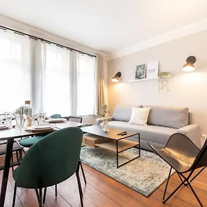 https://lille-centre-2br-in-the-heart-of-lille.lillehotels.org